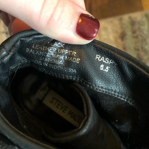 Steve Madden lace up Raspy booties - Picture 7 of 8